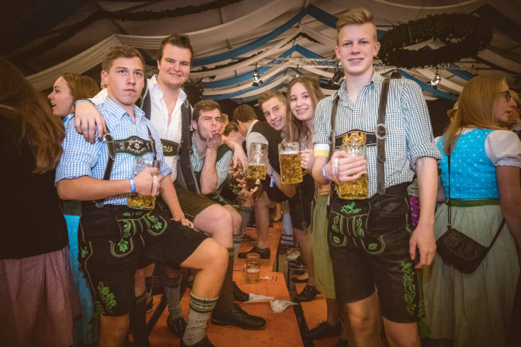 91-Lederhosen-Letzt-KLEIN