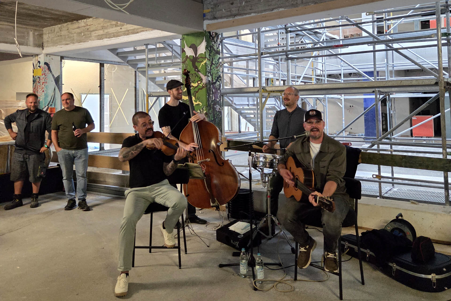 Baustellenkonzert_Traunstein_Django3000 (53)